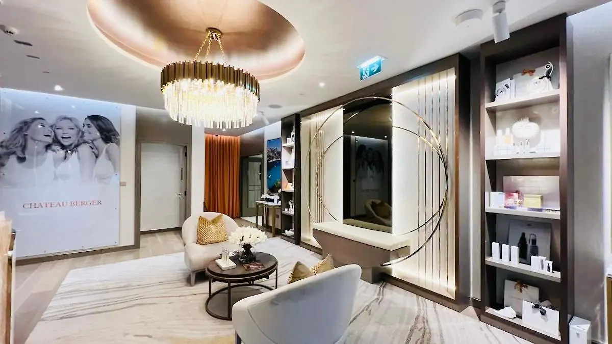360 Downtown Dubai Luxury Apt- Infinity Pool Burj View Apartment 0*,  United Arab Emirates